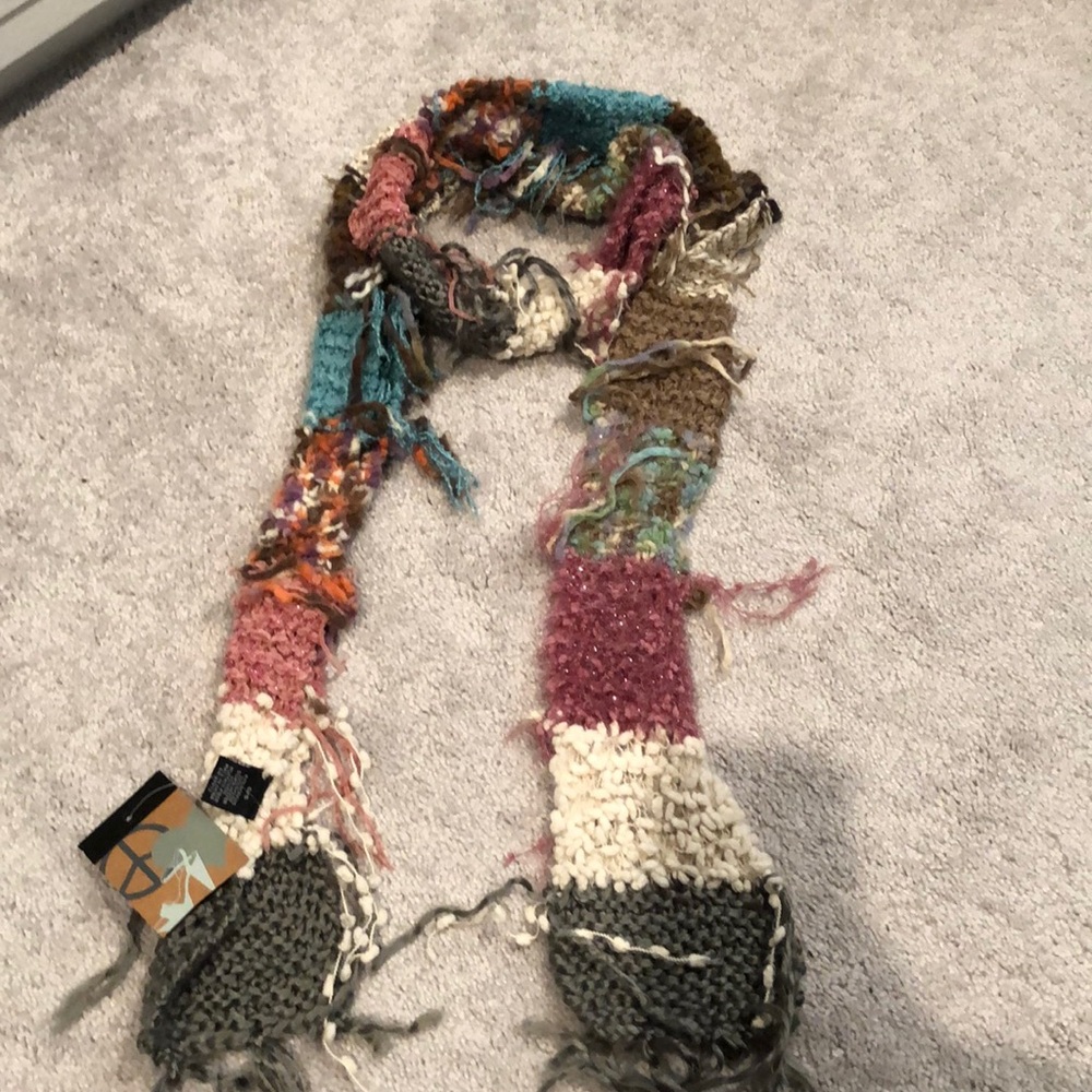 Steve madden boho scarf